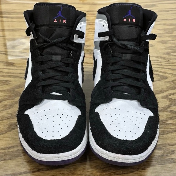 Nike Jordan 1 SE Mid Varsity Purple Black White 852542-105 Mens 11.5 - Picture 1 of 7